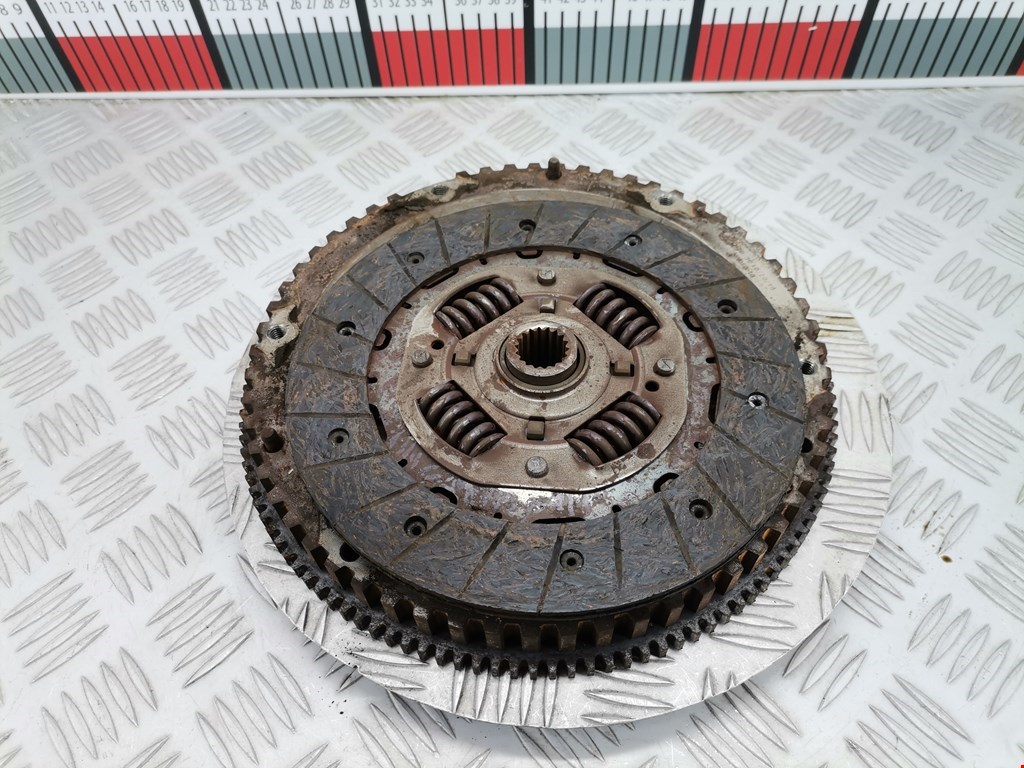 Маховик (демпфер сцепления) PEUGEOT Partner 1996-2009