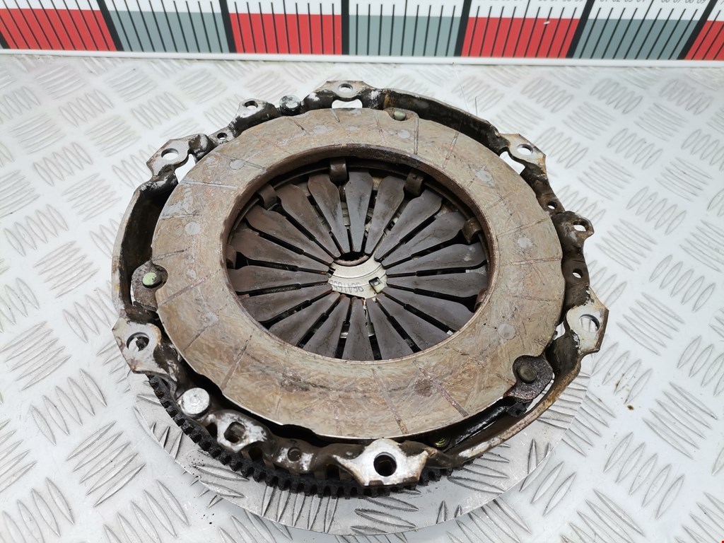 Маховик (демпфер сцепления) PEUGEOT Partner 1996-2009