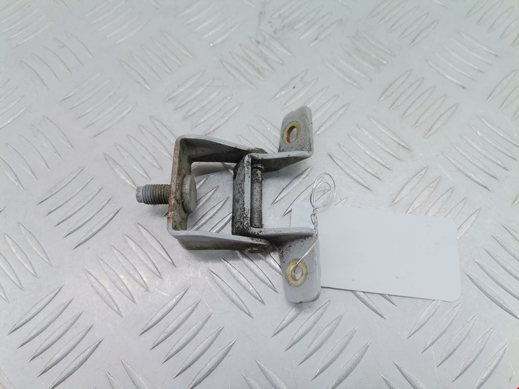 Петля крышки (двери) багажника Hyundai Getz 1 (TB) (2002-2011)