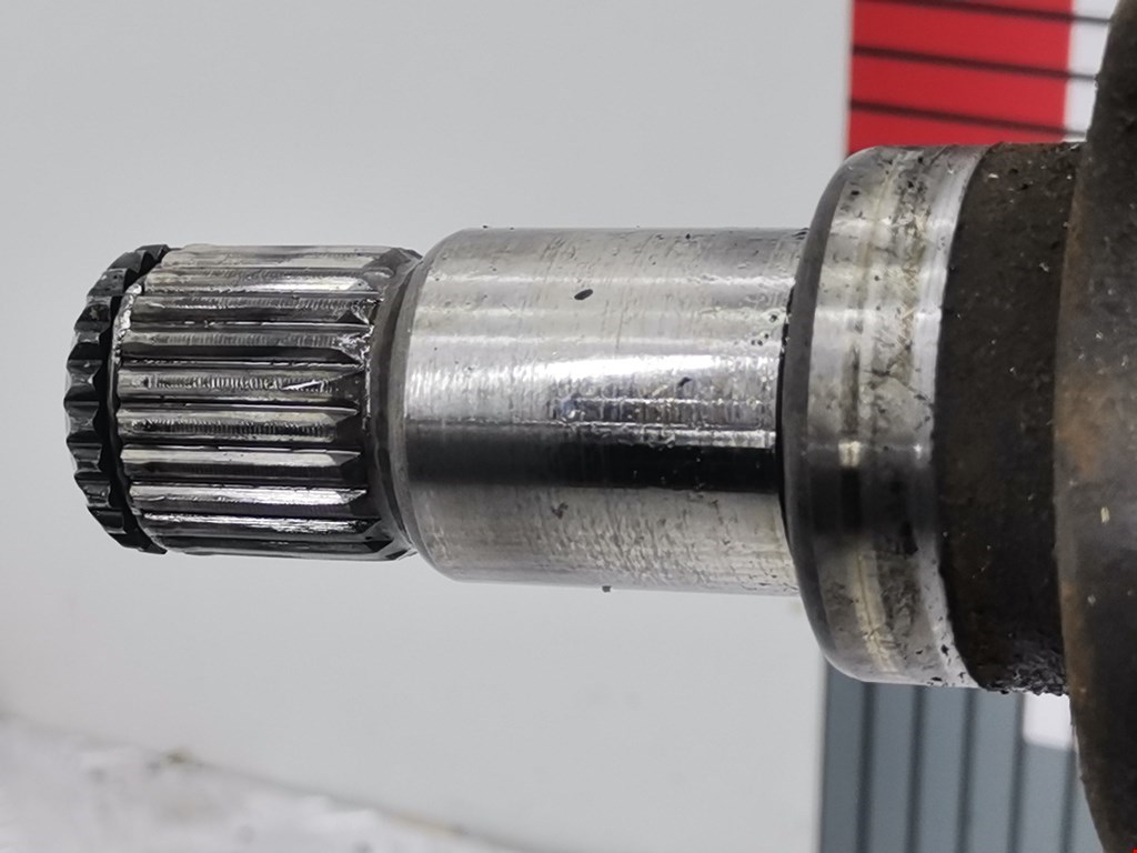 Полуось (привод, приводной вал) передняя левая FORD Focus I 1998-2005