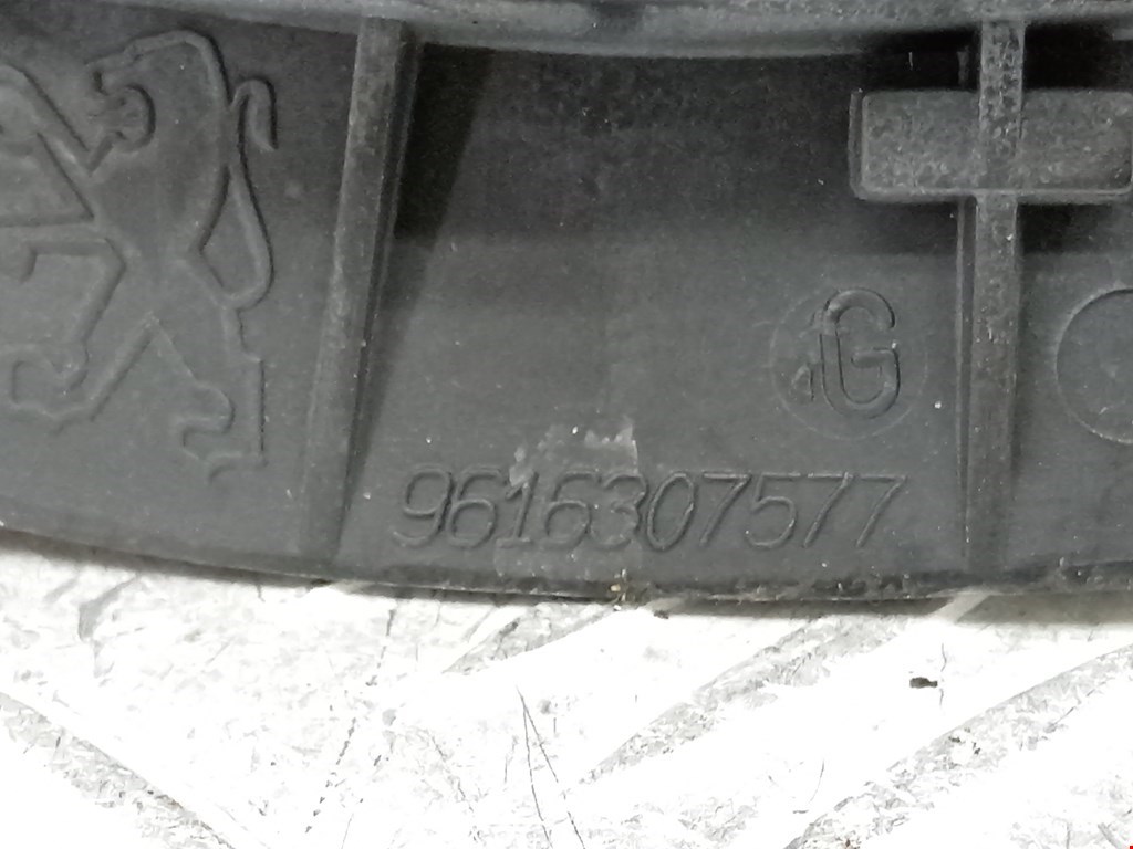 Ручка дверная передняя внутренняя левая PEUGEOT 406 1995-1999