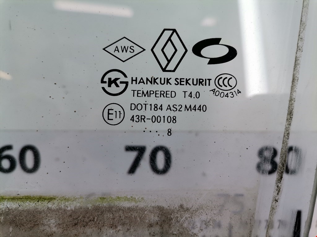 Стекло двери переднее левое RENAULT Koleos HY 2008-2016