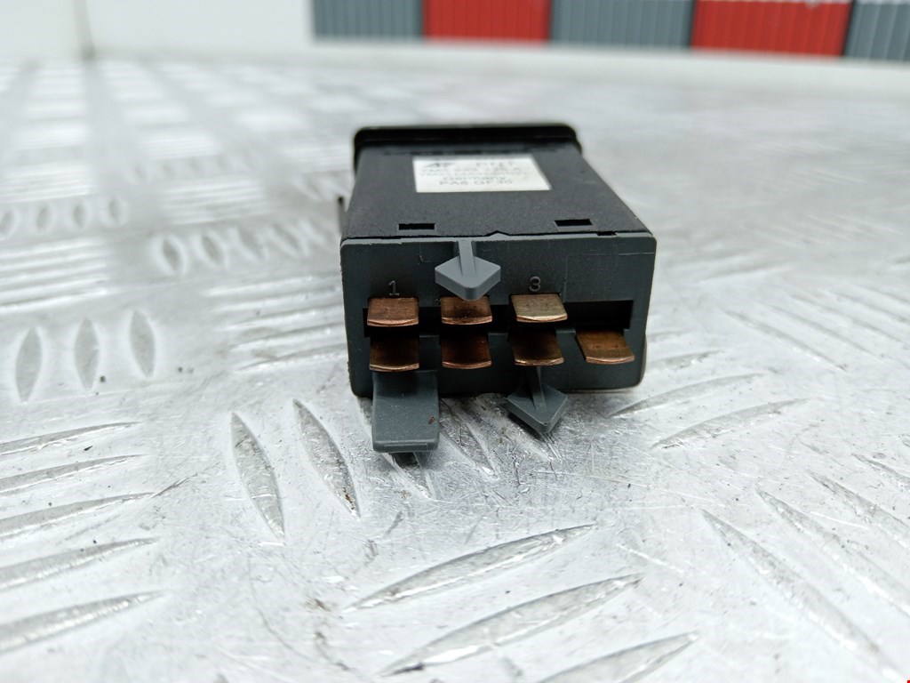 Кнопка аварийной сигнализации (аварийки) FORD Galaxy 1995-2005