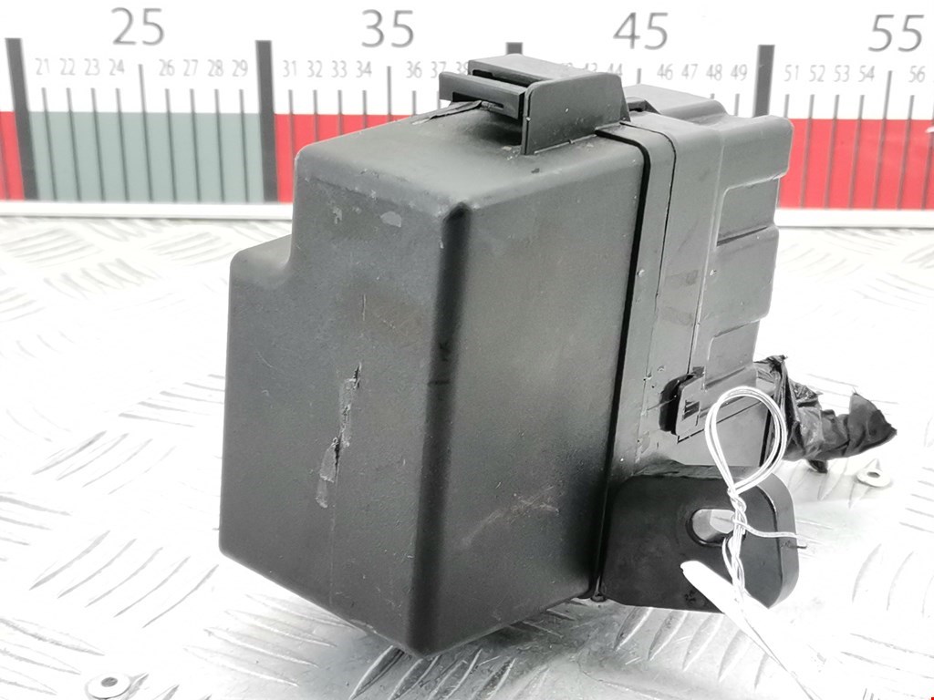 Блок реле HYUNDAI i40 2011-2019