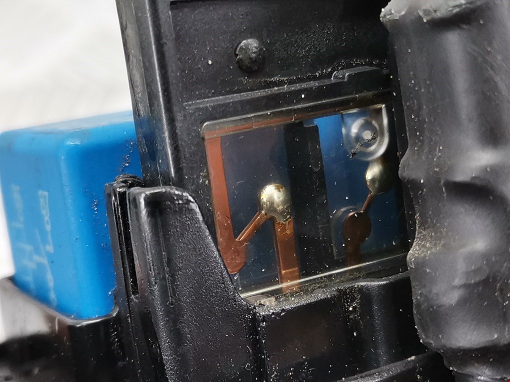 Блок реле HYUNDAI i40 2011-2019