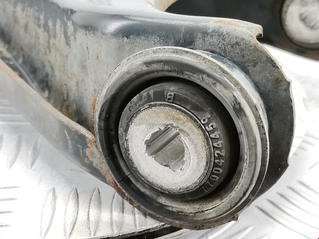 Рычаг передний левый RENAULT Kangoo 1997-2008