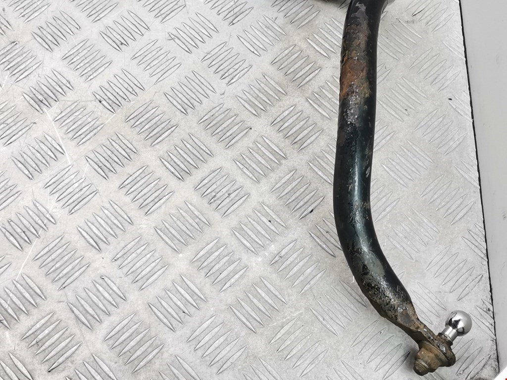 Стабилизатор передний (поперечной устойчивости подвески) KIA Carnival I 1999-2005