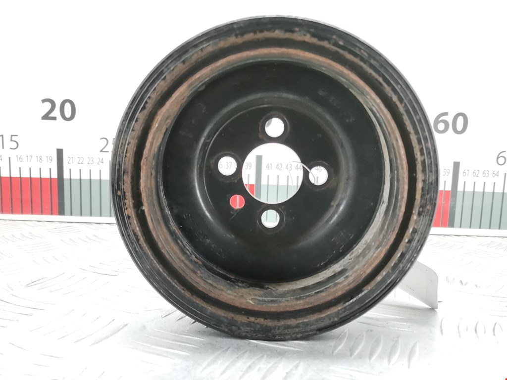 Шестерня коленвала (шкив) VOLKSWAGEN Passat B6 2005-2011