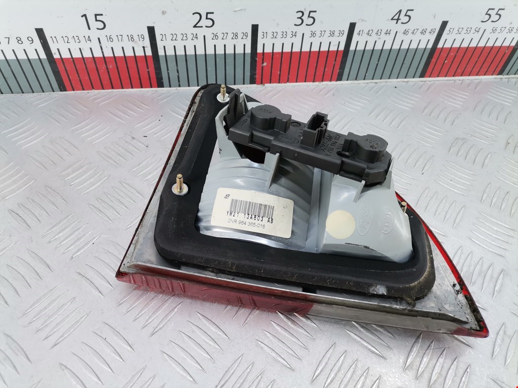 Фонарь задний внутренний левый FORD Galaxy 1995-2005