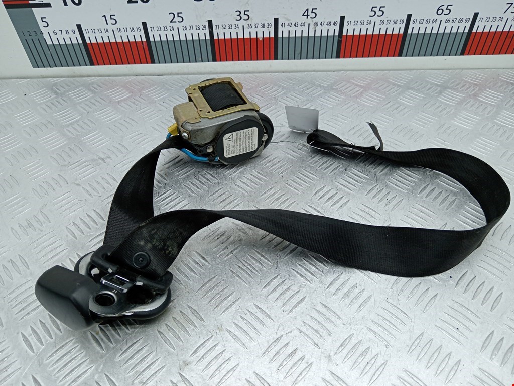Ремень безопасности передний правый Seat Cordoba 1 (1993-2002)