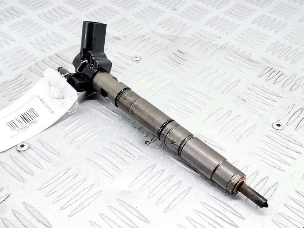 Форсунка дизельная электрическая VOLKSWAGEN Passat B6 2005-2011