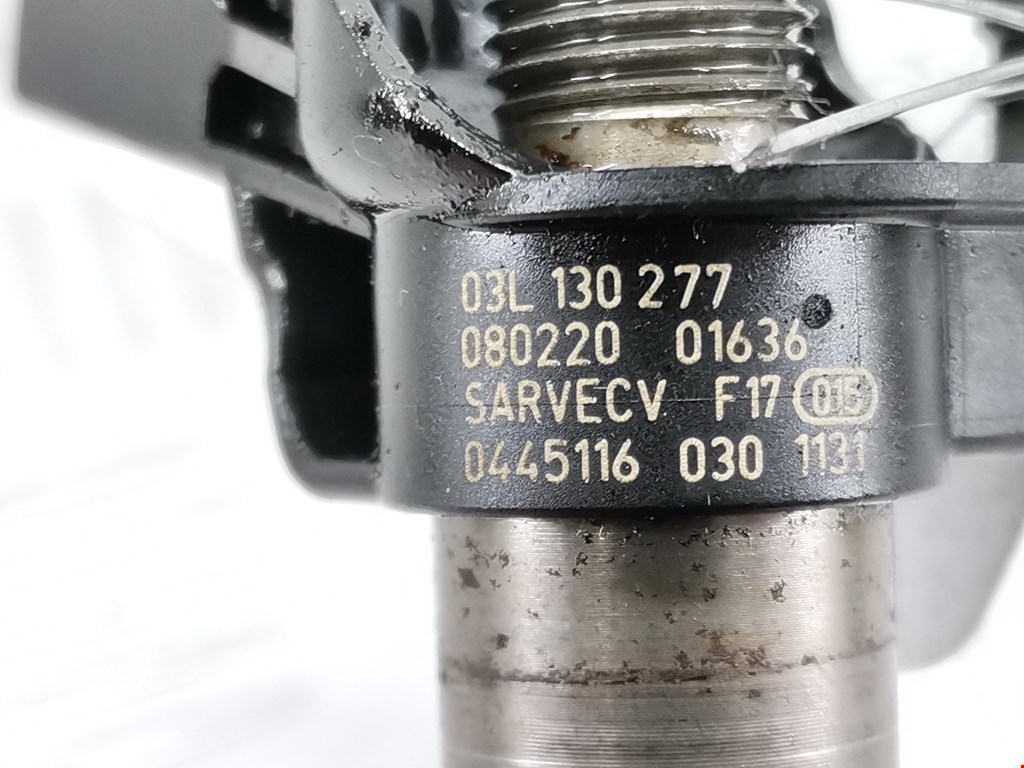 Форсунка дизельная электрическая VOLKSWAGEN Passat B6 2005-2011