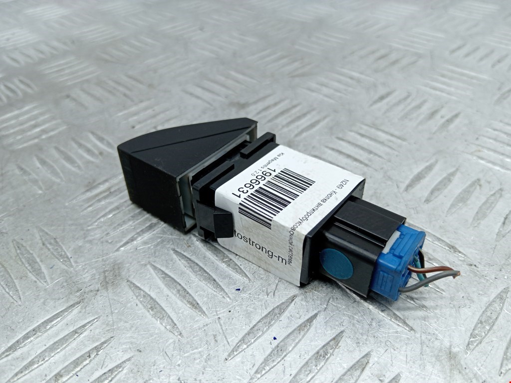 Кнопка антипробуксовочной системы KIA Magentis 2000-2006