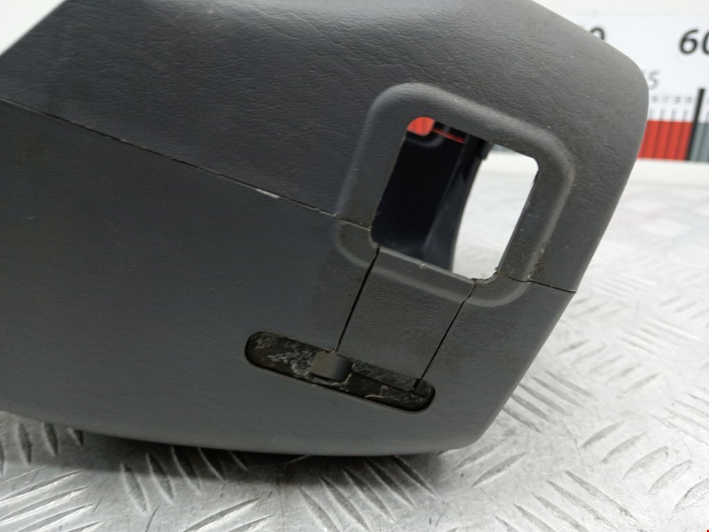 Кожух рулевой колонки KIA Magentis 2000-2006