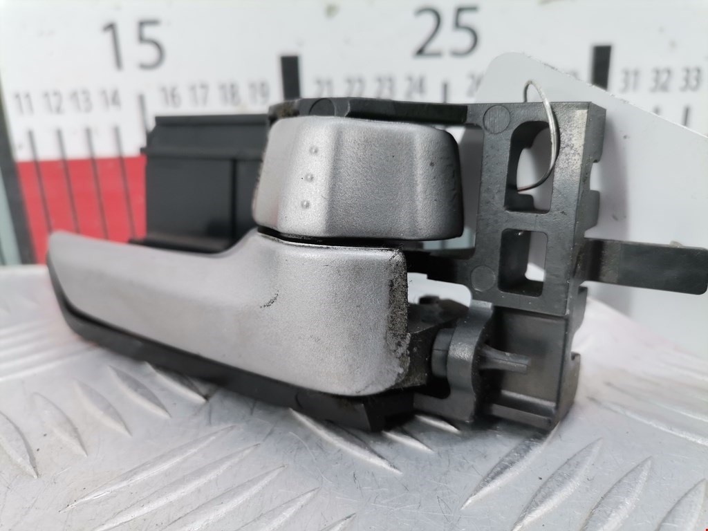 Ручка дверная задняя внутренняя правая SUZUKI Swift 2004-2010