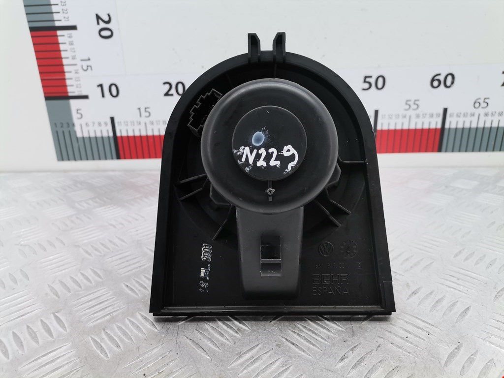 Моторчик (мотор) отопителя салона SEAT Cordoba 1993-2002