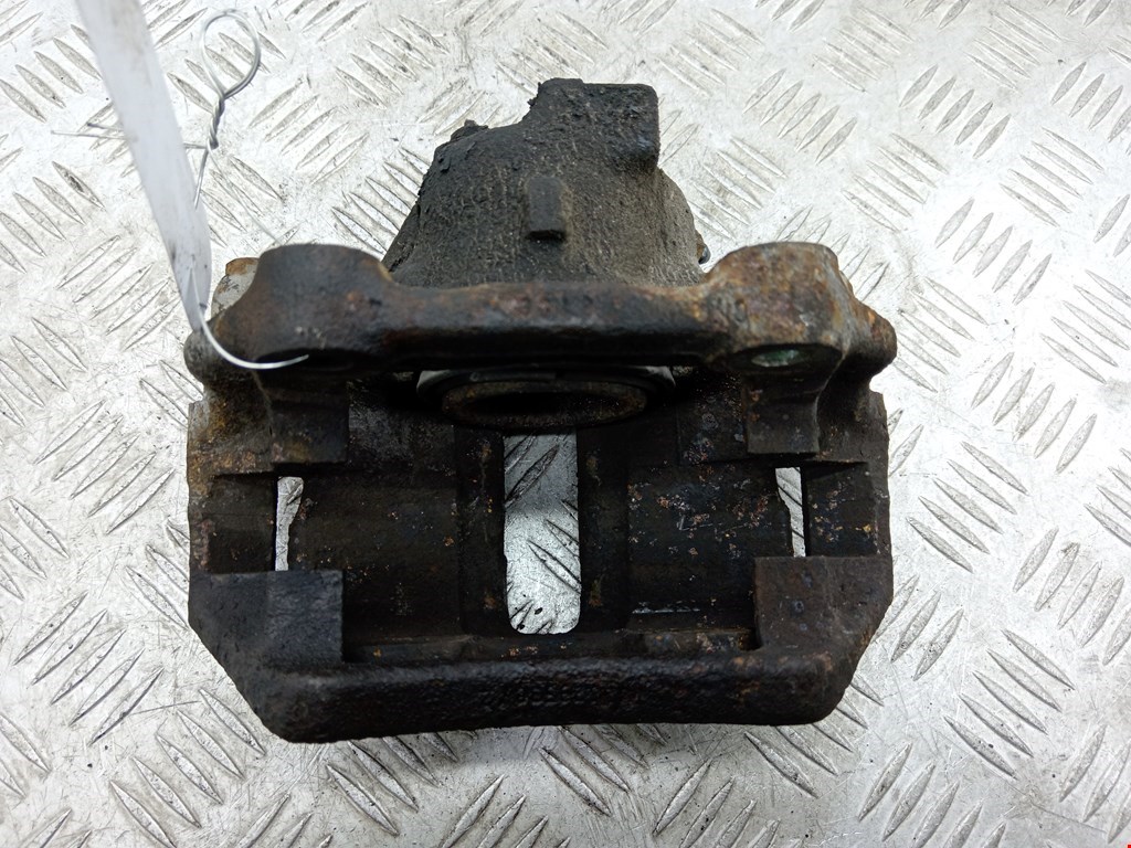 Суппорт передний левый VOLKSWAGEN Passat B5 1997-2005