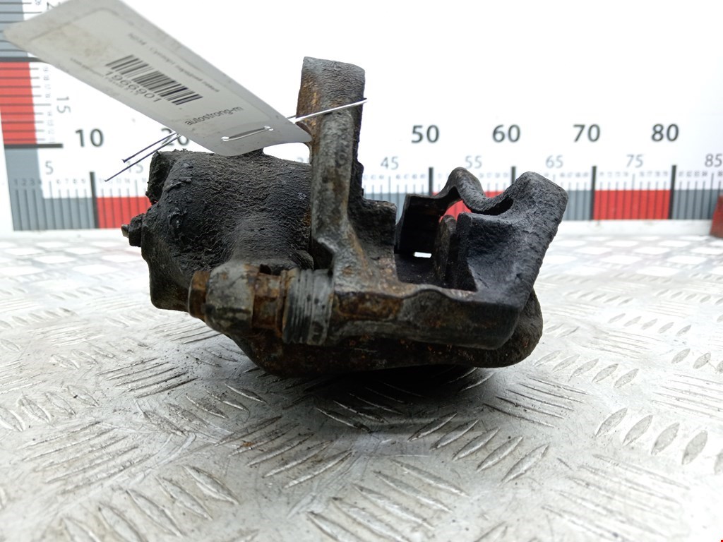 Суппорт передний левый VOLKSWAGEN Passat B5 1997-2005