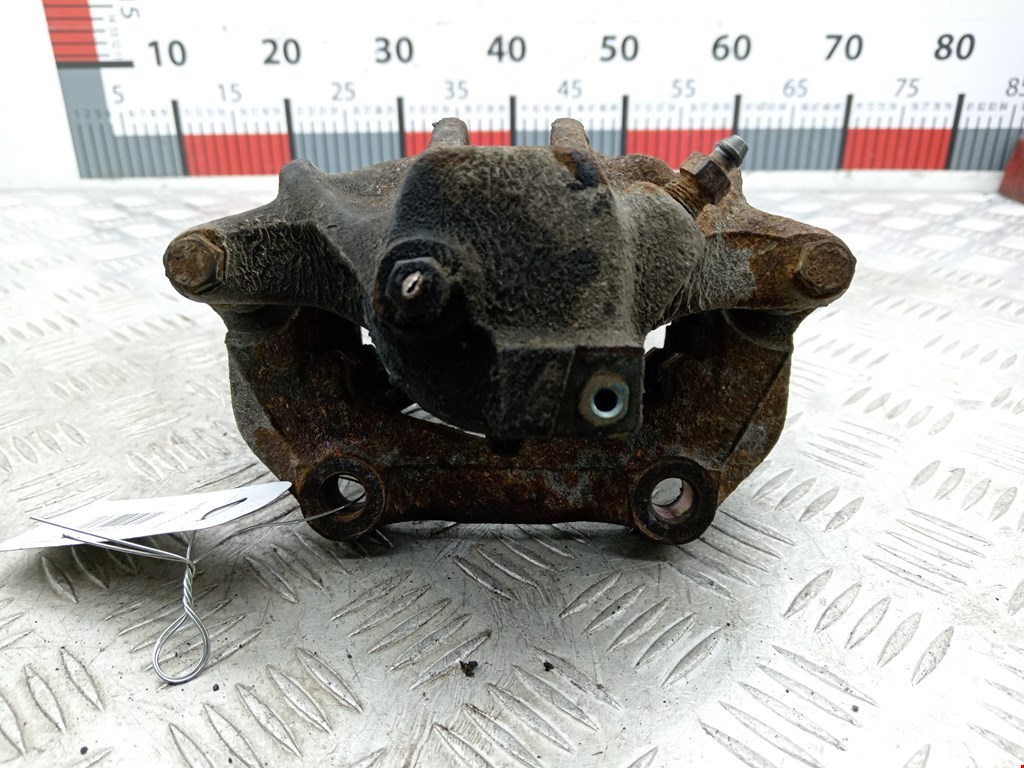 Суппорт передний левый VOLKSWAGEN Passat B5 1997-2005