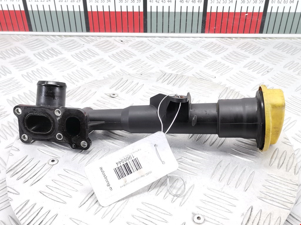 Горловина маслозаливная (залива масла) FIAT Grande Punto 2005-2009