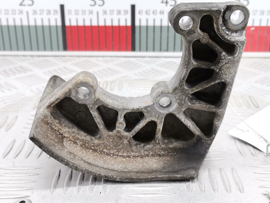 Кронштейн ТНВД OPEL Antara 2006-2015