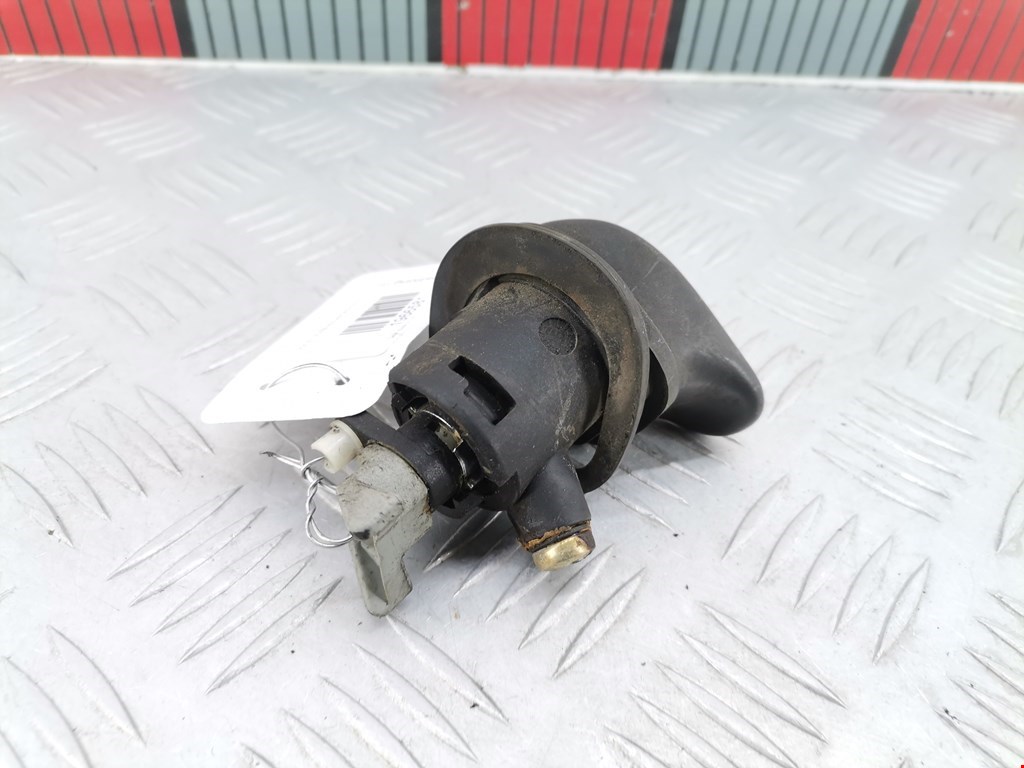 Ручка двери багажника наружная SEAT Ibiza 1993-2002