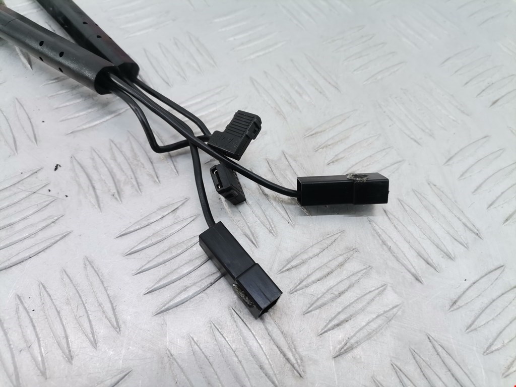 Антенна MERCEDES-BENZ C-Class C-klasse W202 1993-2000