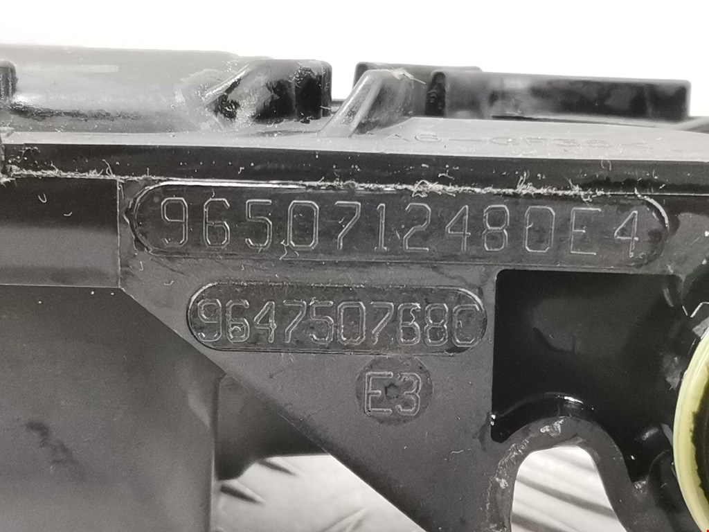 Резонатор воздушного фильтра PEUGEOT 207 2006-2015