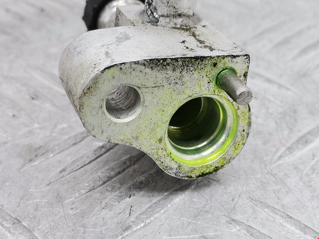 Трубка кондиционера KIA Magentis 2000-2006