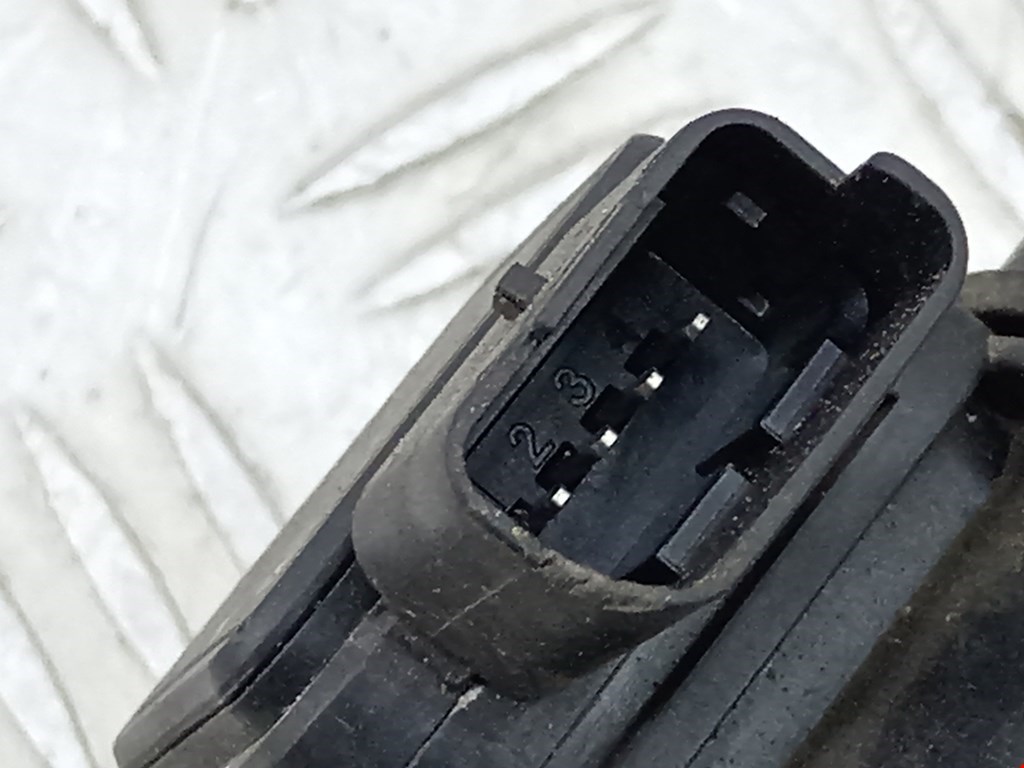 Расходомер воздуха (массметр, датчик ДМРВ) CITROEN C5 I 2001-2008