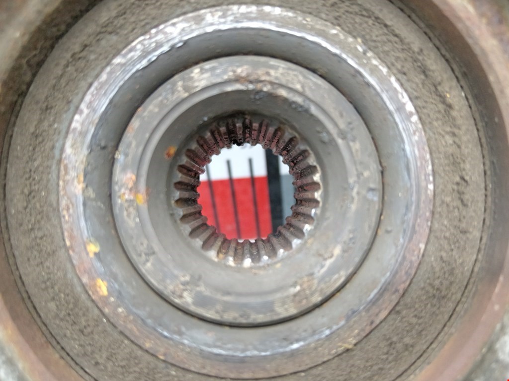 Ступица задняя правая MERCEDES-BENZ C-Class C-klasse W202 1993-2000