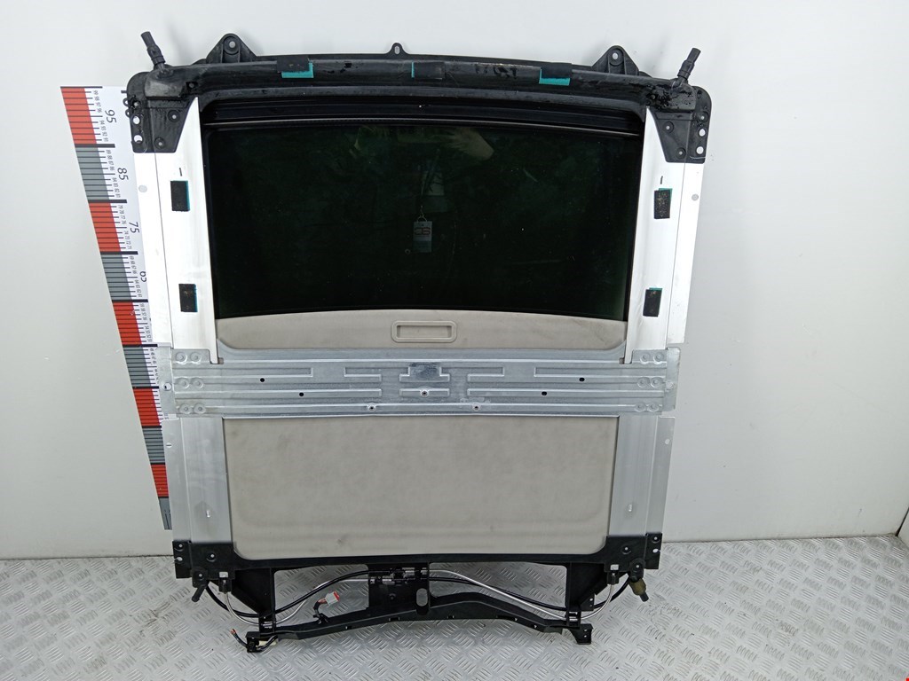 Люк в сборе электрический JEEP Grand Cherokee WK 2004-2010