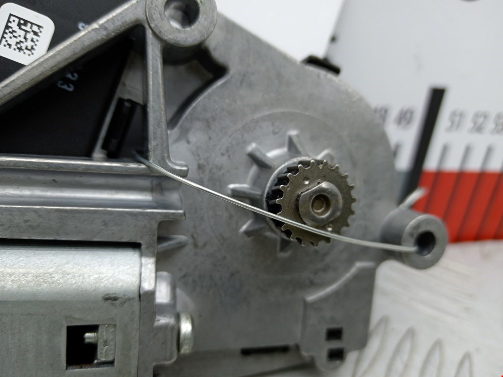 Моторчик люка (мотор двигатель электролюка) LAND ROVER Range Rover 2002-2012