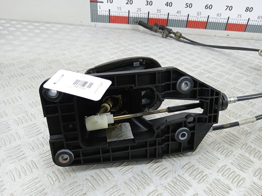 Кулиса (селектор) АКПП/МКПП в салоне VOLVO V40 I 1995-2004