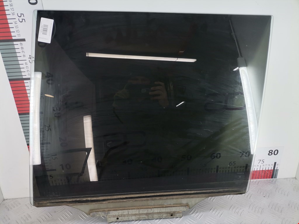 Стекло двери заднее левое TOYOTA Land Cruiser Prado 120 2002-2009
