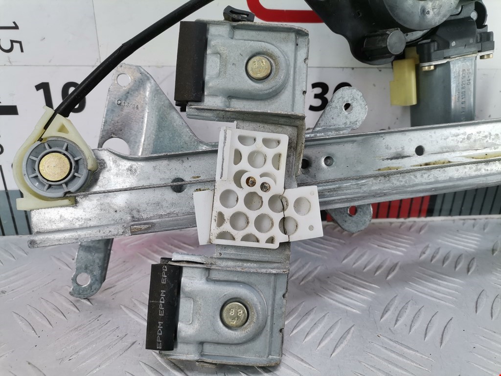 Стеклоподъемник передний правый FORD Fusion 2002-2012