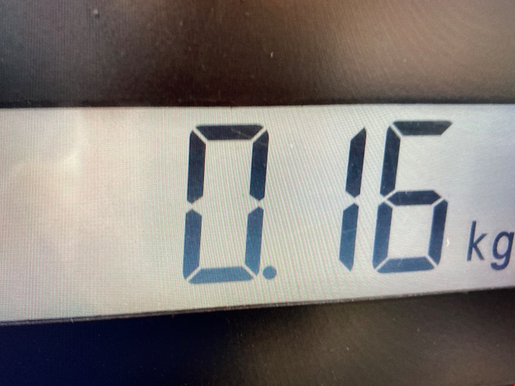 Лючок бензобака KIA Carens 2006-2012