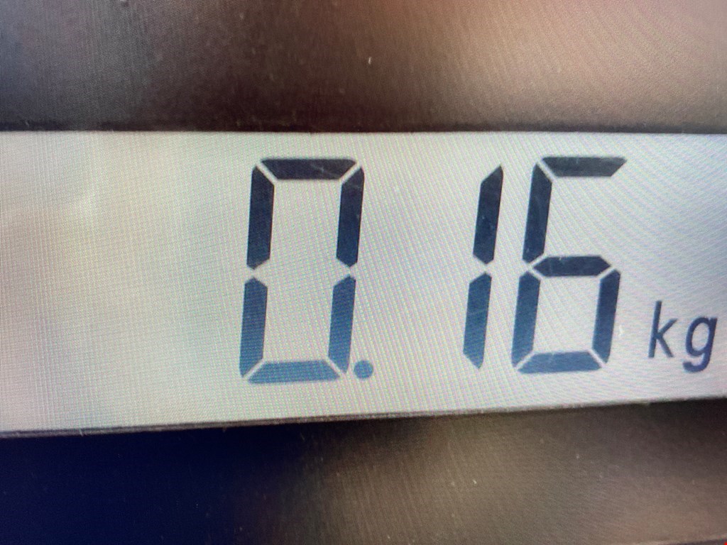 Лючок бензобака KIA Carens 2006-2012