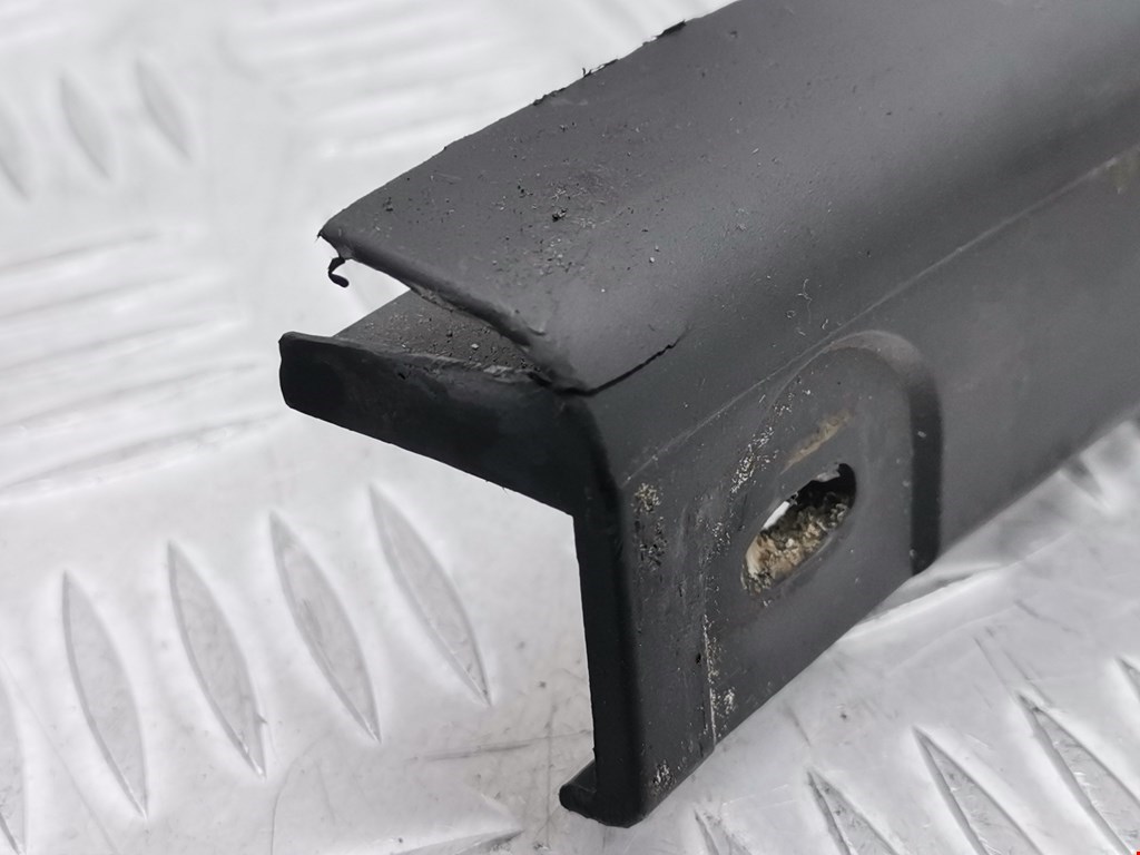 Кронштейн заднего бампера левый правый OPEL Omega B 1994-2004