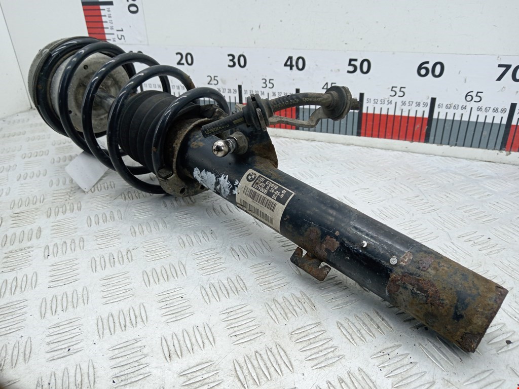 Амортизатор передний правый BMW 1er E81\E87 2004-2011