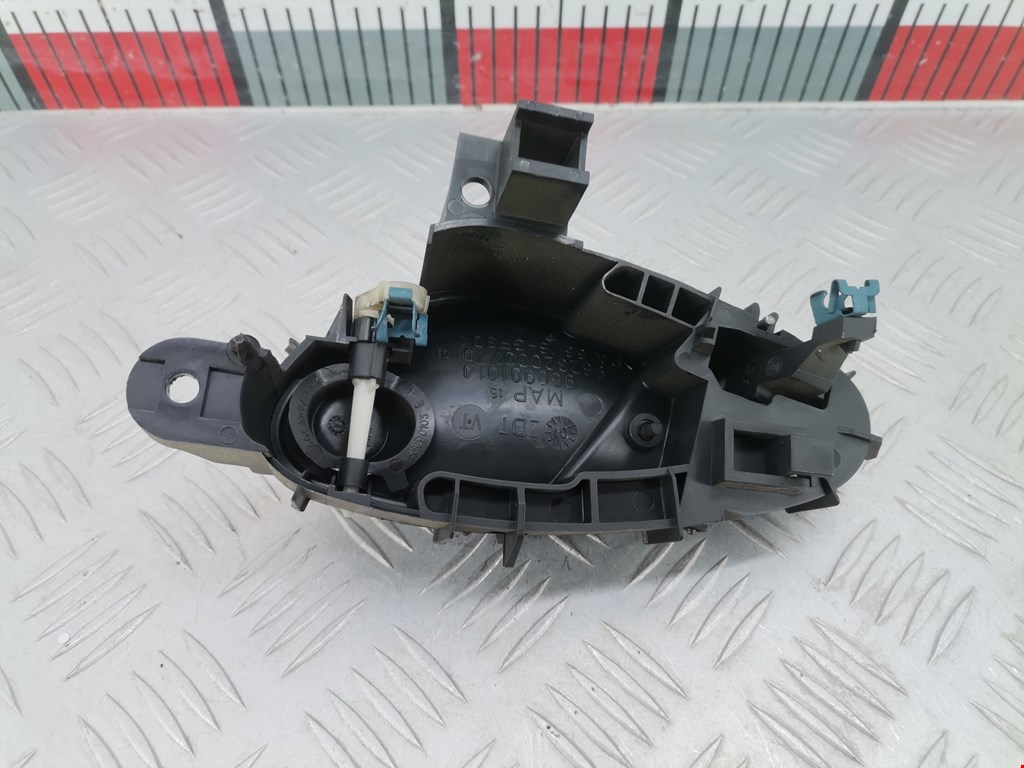 Ручка дверная задняя внутренняя правая CITROEN Xsara 1997-2000