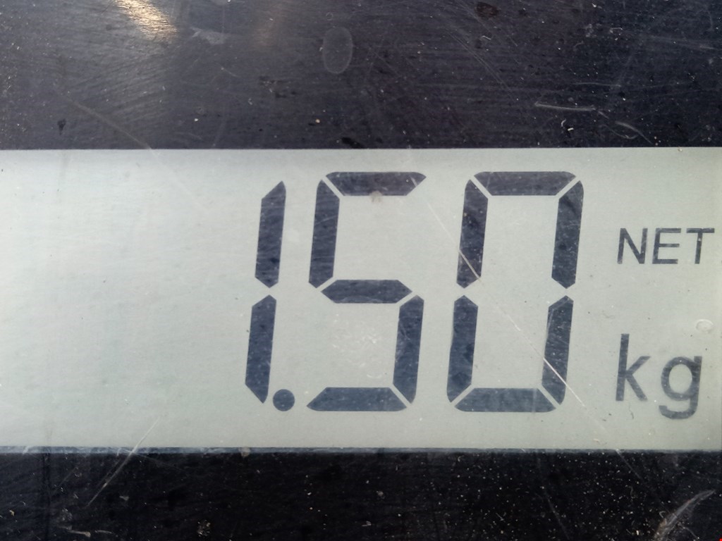 Уплотнитель двери VOLKSWAGEN Passat B5 1997-2005