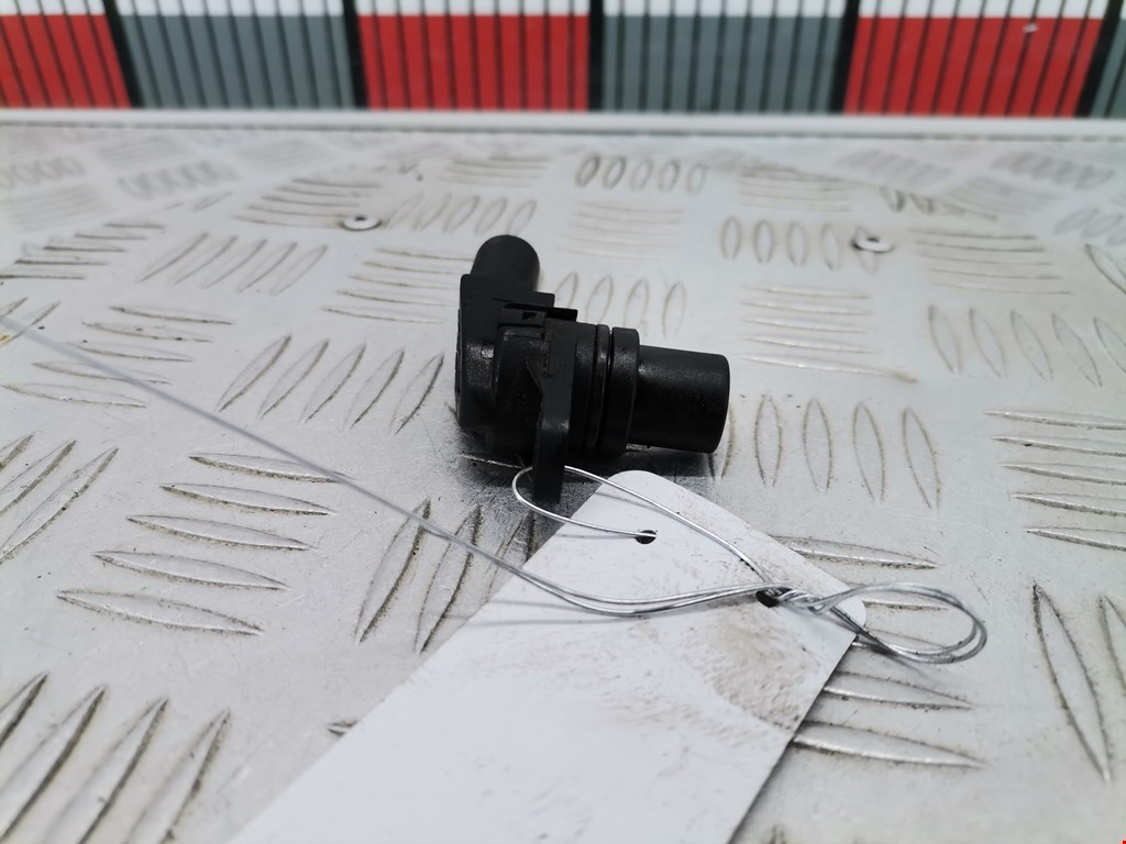 Датчик положения распредвала VOLKSWAGEN Golf IV 1997-2003