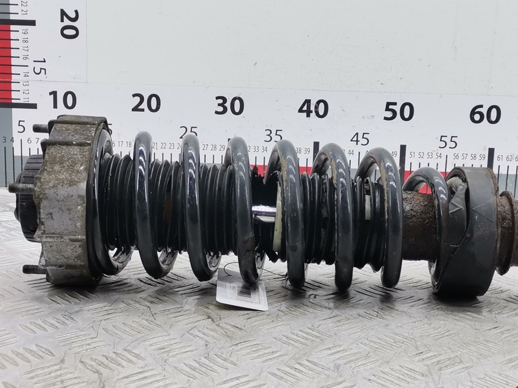 Амортизатор задний правый VOLKSWAGEN Touareg 2002-2010