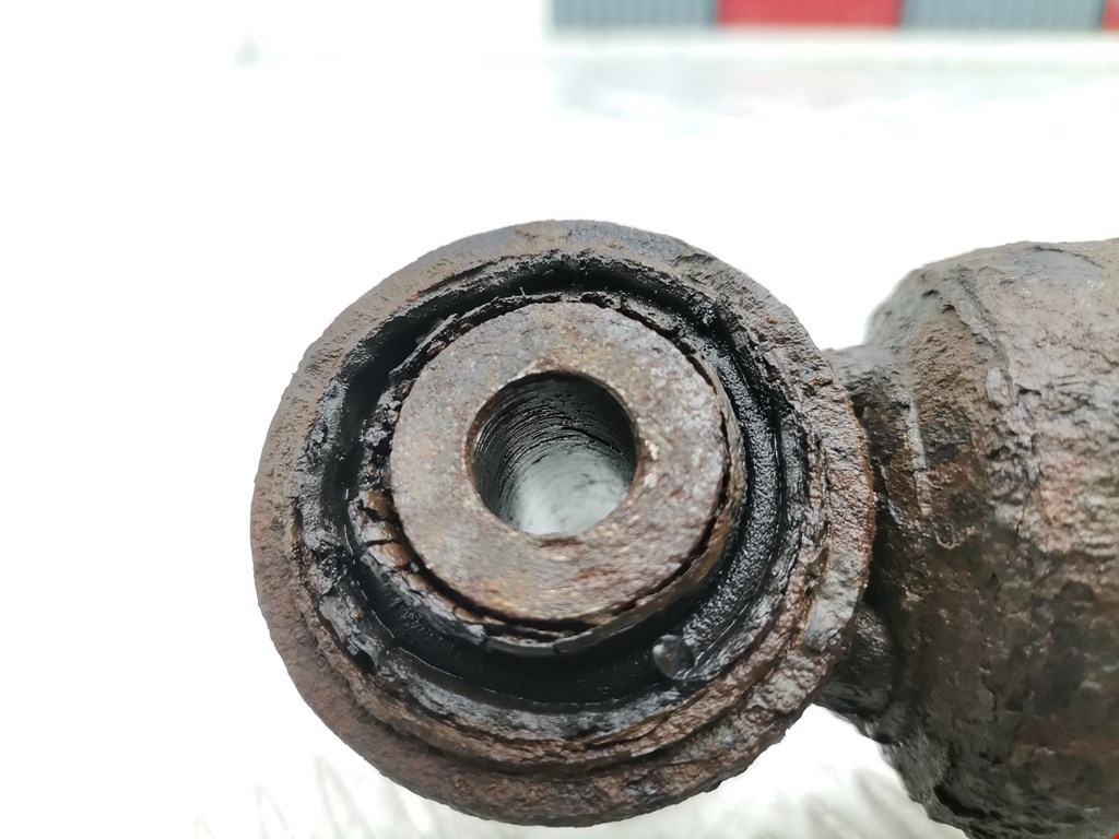 Амортизатор задний левый VOLKSWAGEN Touareg 2002-2010