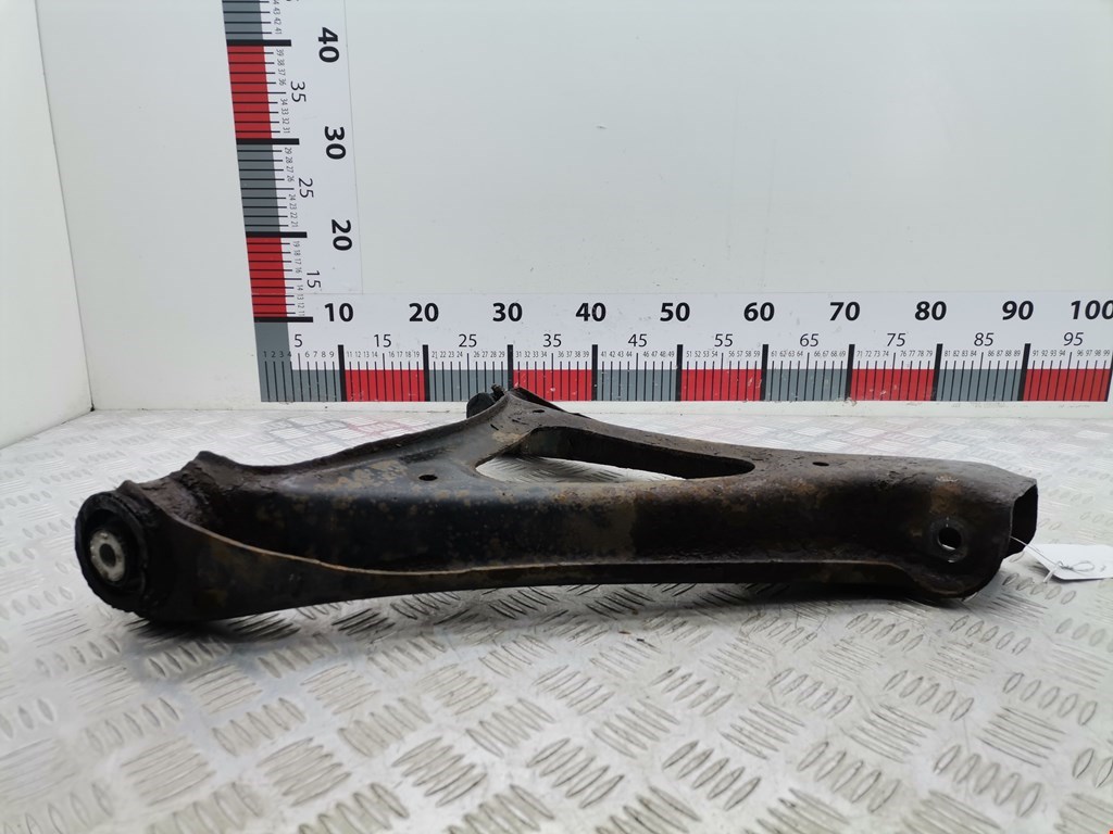 Рычаг задний правый VOLKSWAGEN Touareg 2002-2010