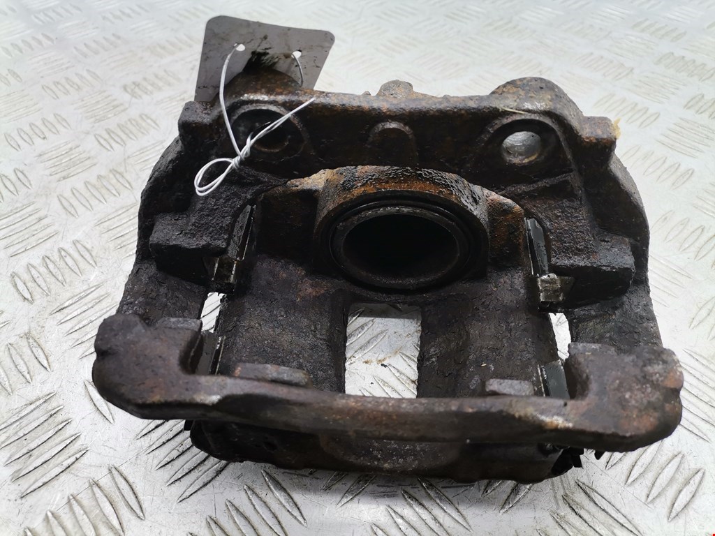 Суппорт передний левый PEUGEOT 207 2006-2015