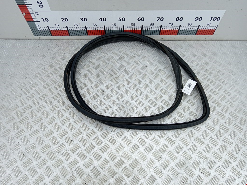 Уплотнитель двери OPEL Omega B 1994-2004