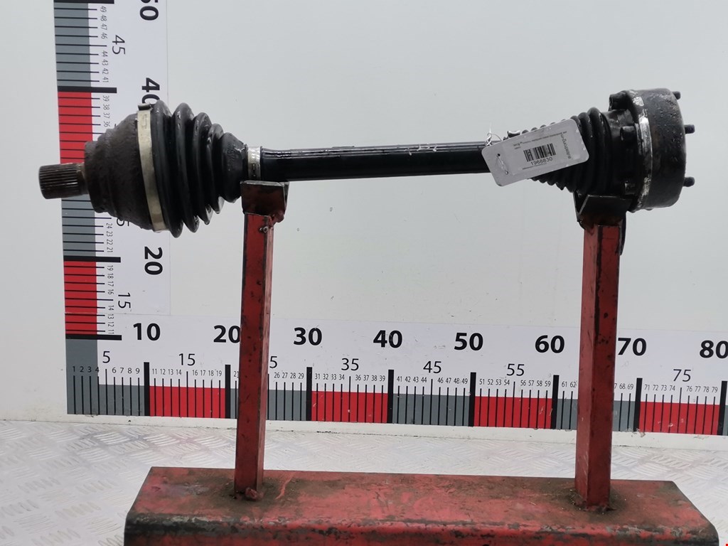 Полуось передняя левая (приводной вал шрус) Volkswagen Passat 6 (2005-2010)