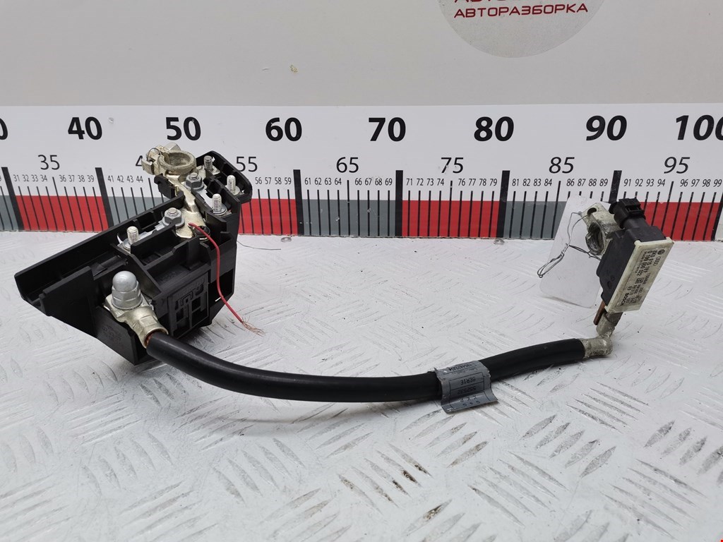 Клемма аккумулятора (минус) - AUDI A5 2007-2016